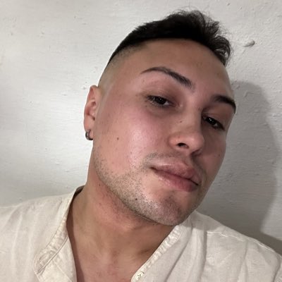 KevinRamirezRe3's tweet photo. #NuevaFotoDePerfil https://t.co/hXl7zsHiZL