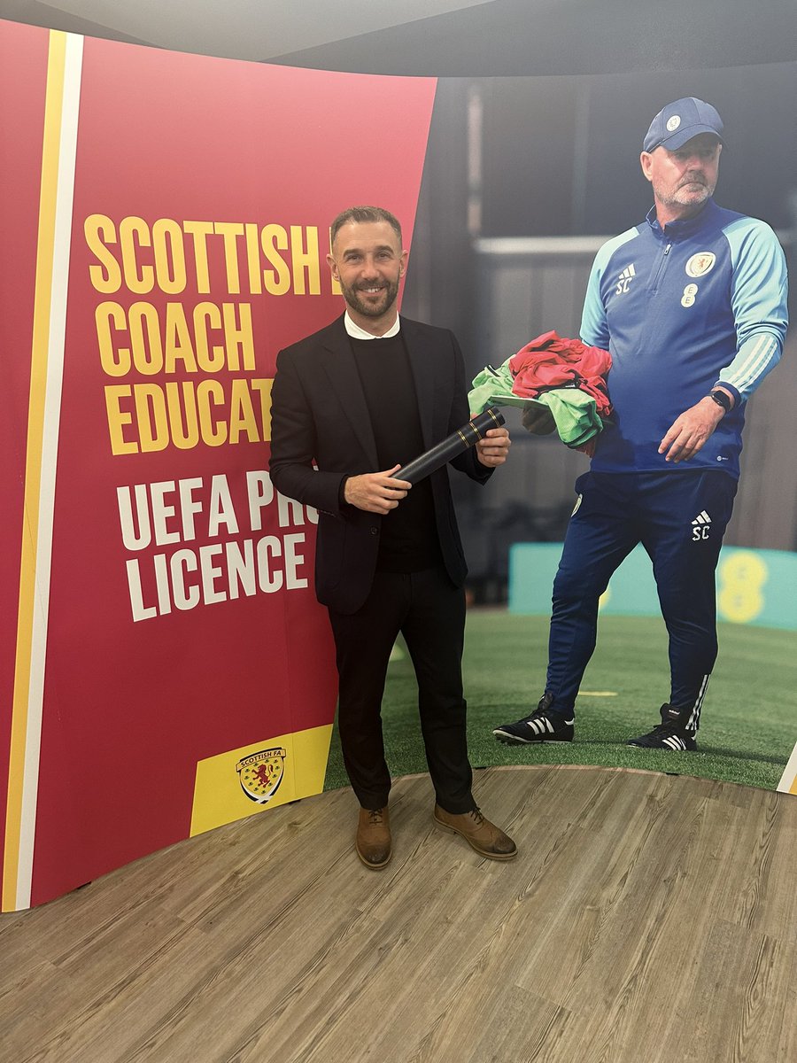 KThomsonAcademy's tweet image. Delighted to finally pass my pro licence!!! Long old slog, but worth it!! 👌⚽️🔥✅😎

Massive thanks to everyone who helped me along the way!! @grpat 

#prolicence #scottished