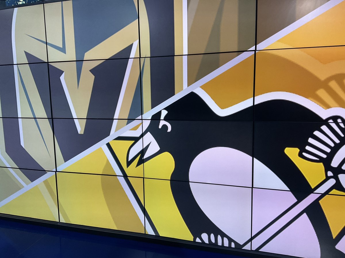 La #CoupeGrey n’est pas votre tasse de thé?  Dès 17h30 <a href="/TVASports/">TVA Sports</a> nous vous offrons <a href="/GoldenKnights/">Vegas Golden Knights</a> Vs <a href="/penguins/">Pittsburgh Penguins</a> avec <a href="/Chouine/">Mathieu Chouinard</a> <a href="/Bettez24/">ann-sophie bettez</a> <a href="/Pic_45/">Alex Picard</a> et <a href="/SebGouletTVAS/">Sébastien Goulet</a>.
A tout de suite!!