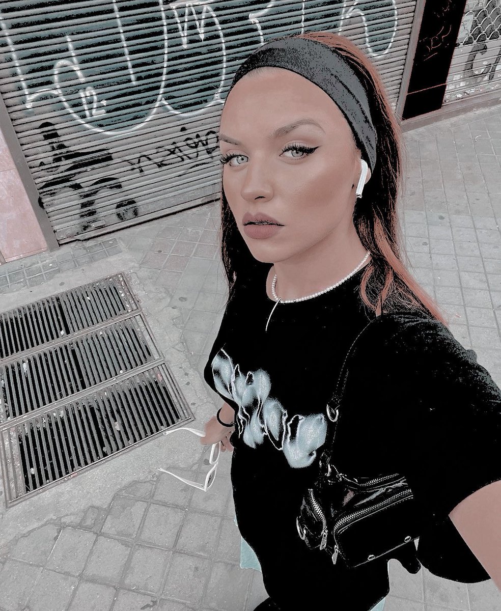 takesparem's tweet photo. ᅠᅠᅠ

ᅠᅠᅠ
         ﹐ ﹠̲ your  camera  roll  if
          we  were  da͟t͟i͟n͟g  …  —
ᅠᅠᅠ

ᅠᅠᅠ https://t.co/IXGK5Fv4mS