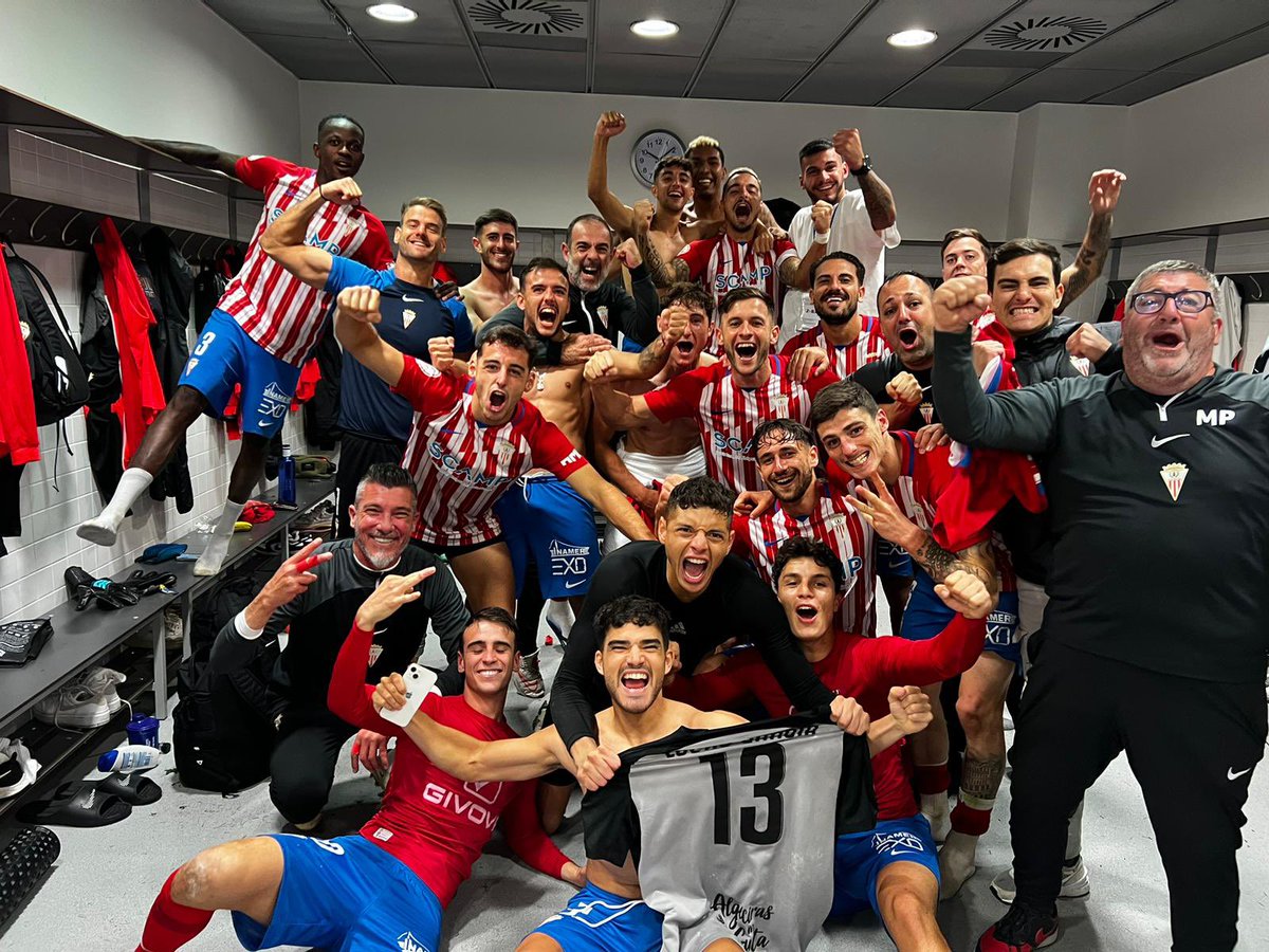 AlgecirasCF's tweet photo. ¡¡Buenas Noches 𝐀𝐋𝐆𝐄𝐂𝐈𝐑𝐈𝐒𝐓𝐀𝐒!! 🤩💤🙌🔥… https://t.co/ujSQcbVpj8