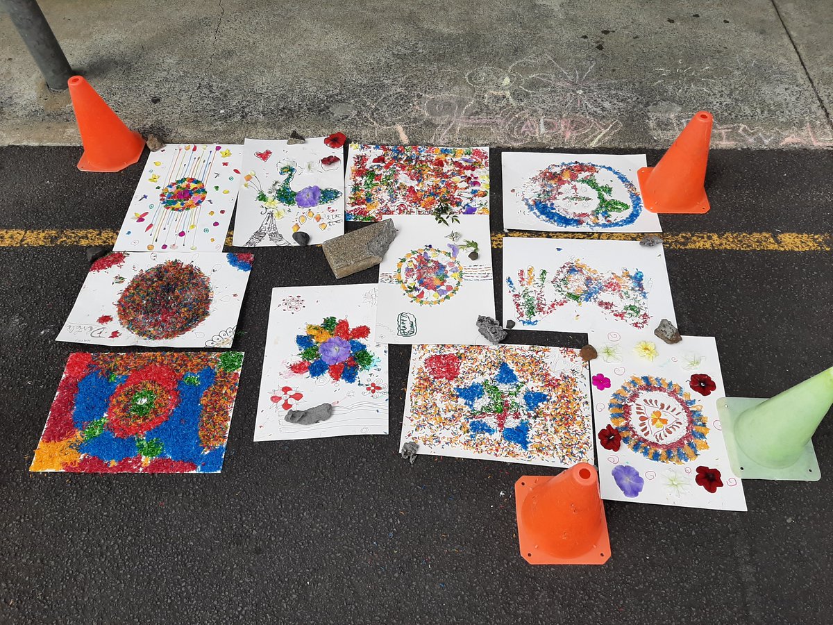 PuhinuiS's tweet photo. Last week we had a special assembly to finish off an exciting week full of DIWALI activities!

These assemblies are such wonderful opportunities for us to celebrate the delightful diversity that we have in our community

Happy Diwali everyone! https://t.co/5voOYRw97e