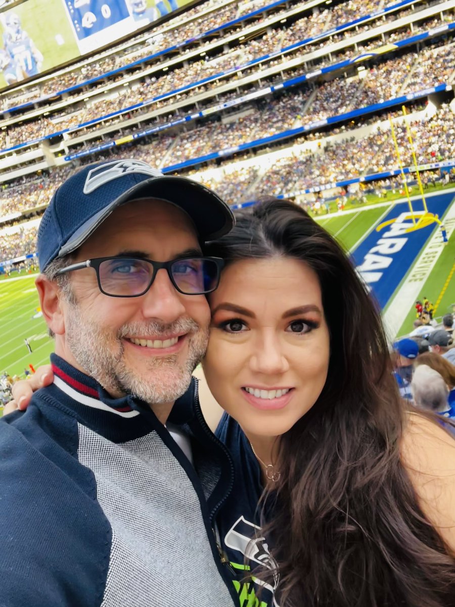 Mark E Reilly tweet media