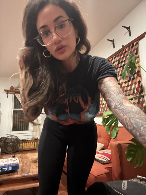 3 pic. In my civies https://t.co/fnpUBA405b