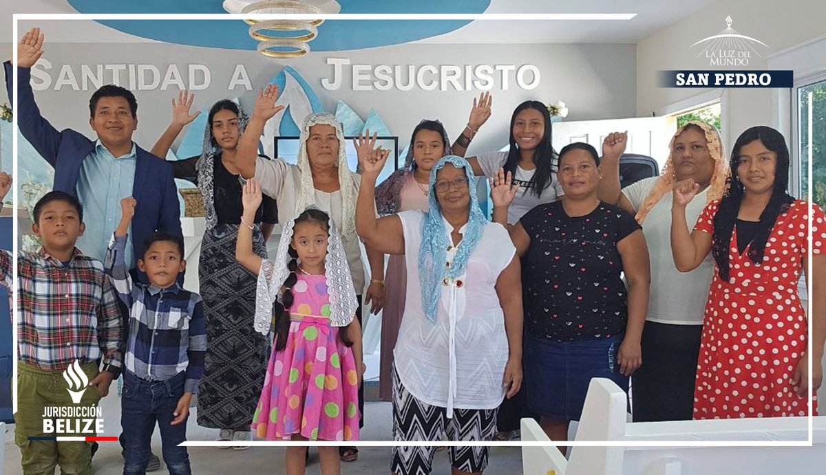 lldmbelice's tweet photo. ESCUELA DOMINICAL

Con gran amor los hermanos de Belice acudieron a la casa de oración para la escuela dominical de este día con el propósito espiritual de adorar a Dios por todas sus bondades y misericordias.
#LLDM  | #ElAmorNosUne | #LLDMBelice | #Seguimosadelante https://t.co/y8lLDVz0IJ