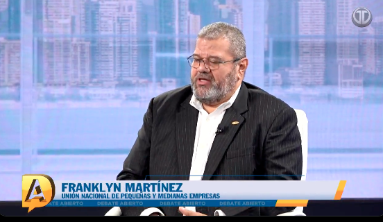 Franklin Martínez, de la Unión Nacional de Pequeñas y Medianas Empresas, dijo que los cierres afectan directamente a las pequeñas empresas “nuestra economía no aguanta otro mes de julio del año pasado, no aguanta otra pandemia, no aguantamos más”. #DebateAbierto #TReporta