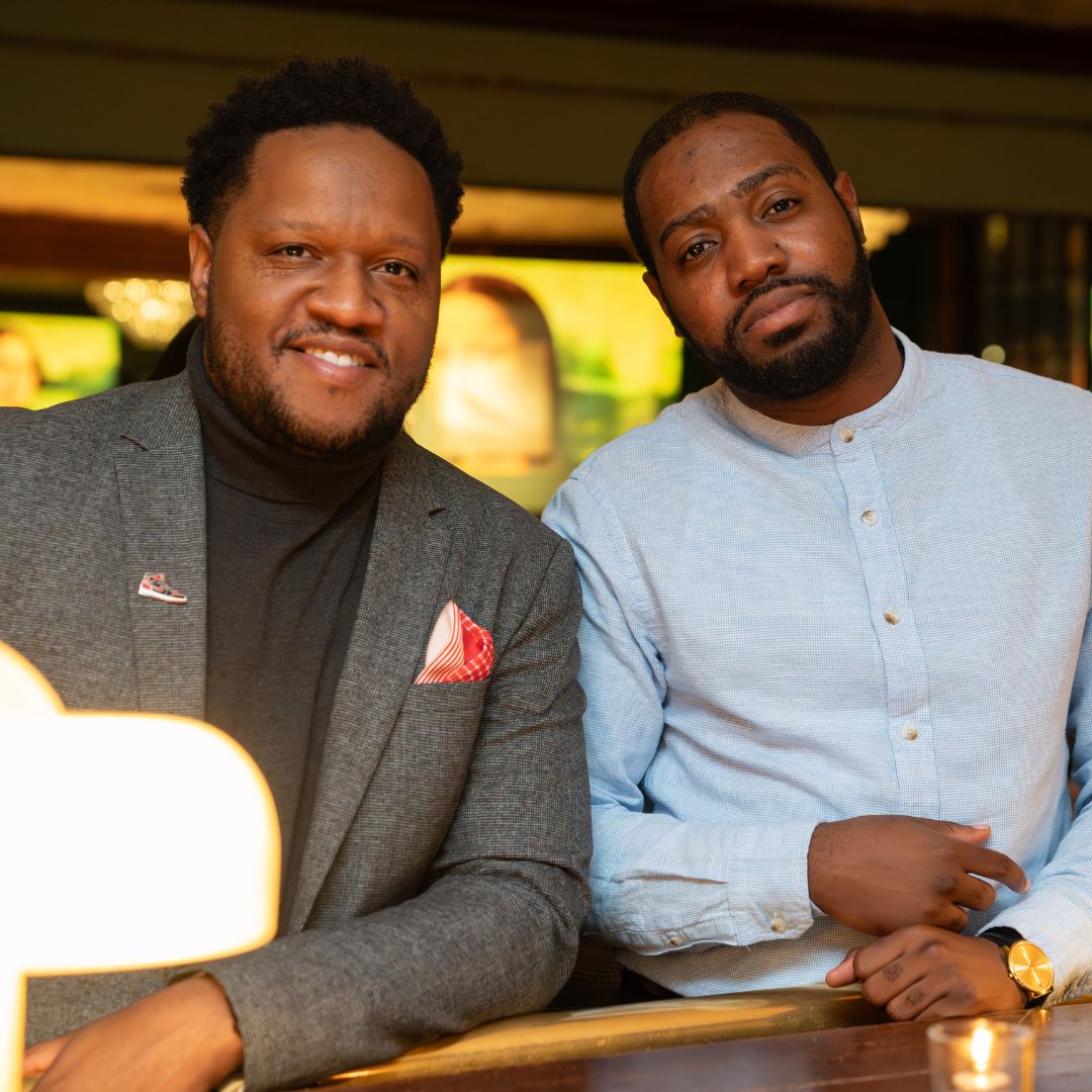 To be Black Blessed and Gifted. 🥂 Spotlight on Chicago’s Friendsgiving dinner. Interested in spending the rest of the year with our Chicago community? There's a spot for you at this table, request a membership via the link in our bio!

#whywegather