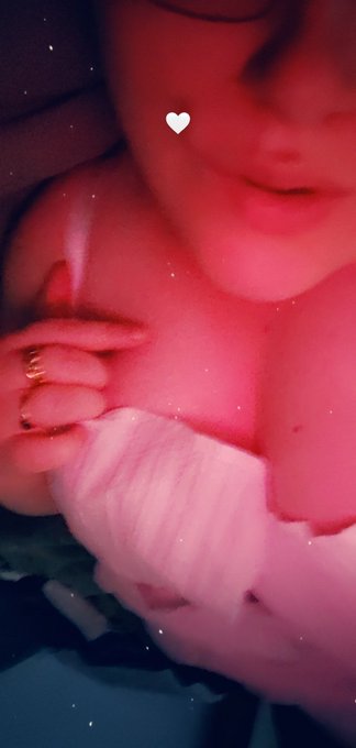 Envie de... https://t.co/rXWJcJSTwK<a href="/tag/femdom"class="tags"><span>#femdom</span></a>