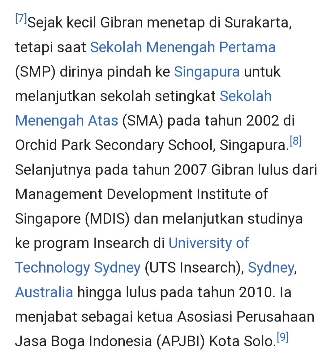 DokterTifa's tweet image. Riwayat pendidikan 
Yg berubah dalam 2 hari.

Versi 1.0

Kuliah Singapore dulu baru &quot;kuliah&quot; Australia

Versi 2.0 

Kuliah eh kursus Australia,  dapat gelar setara SMK
Baru kuliah Singapore, dapat gelar Inggris.

Sudah ya, jangan ada  versi 3.0 lagi
Marai mumet.