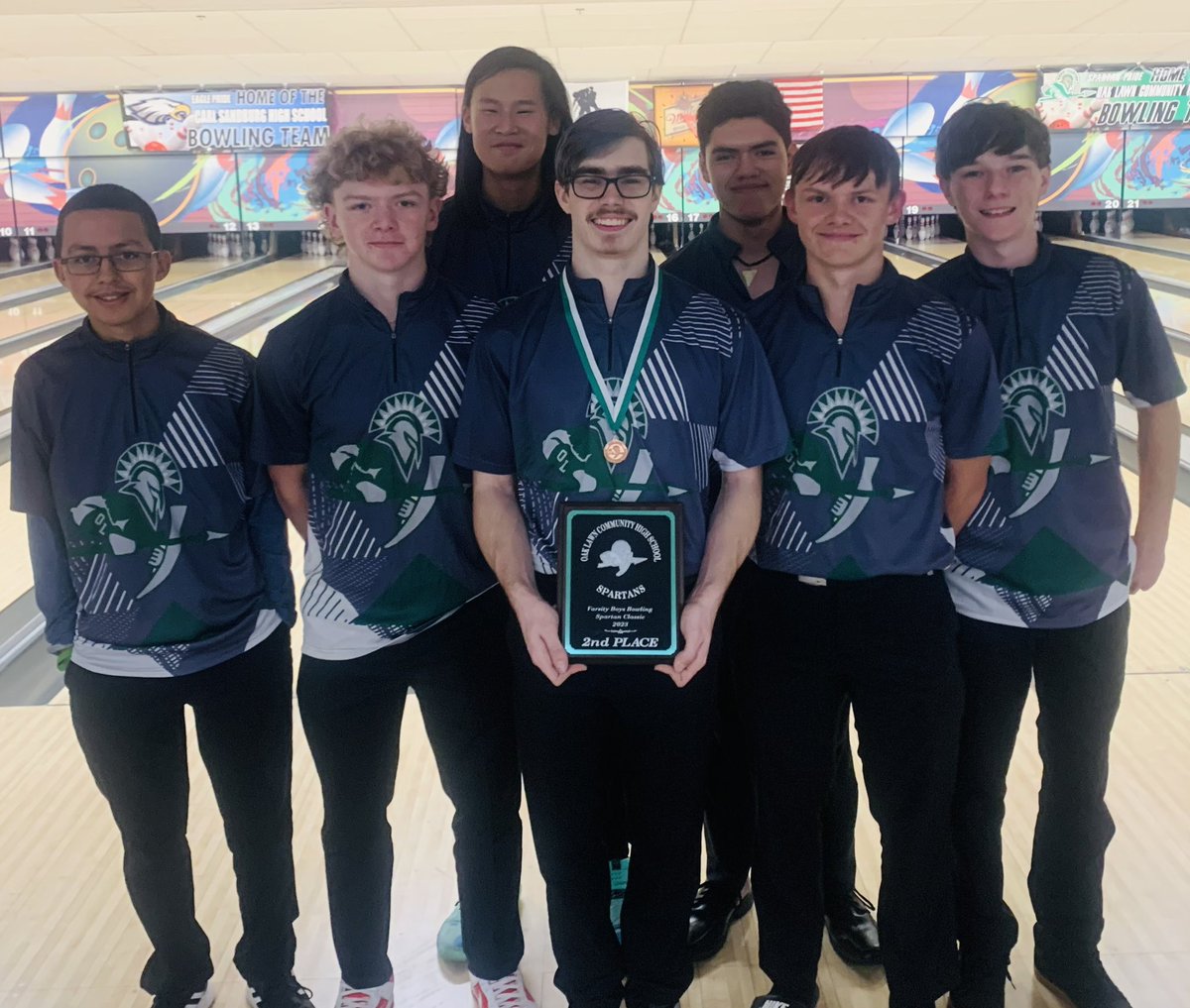 OLBoysBowling's tweet photo. The Spartans had a great day yesterday at our Spartan Invite. Varsity and JV both finished in 2nd place. Varsity was lead by Sam Bergamo who was the 8th place medalist, Charlie Dell (13th), Justin Canvan (18th), and Jake Canvin (20th).

For JV, Vinny McBrien 2nd, David Bush
3rd. https://t.co/hgQmckF3Mm