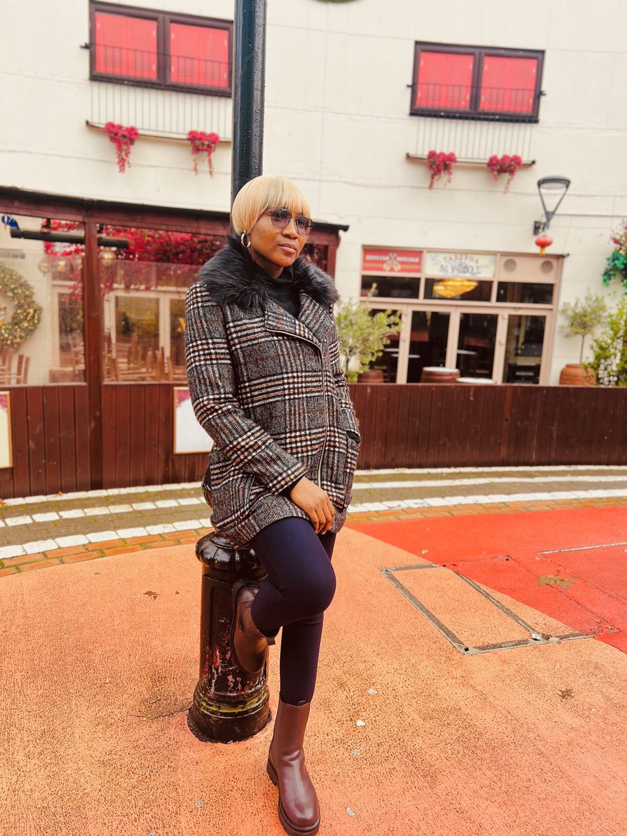 soo_ideal's tweet image. Already collecting Christmas breeze😌🥱 who missed me???😏

#microgirl