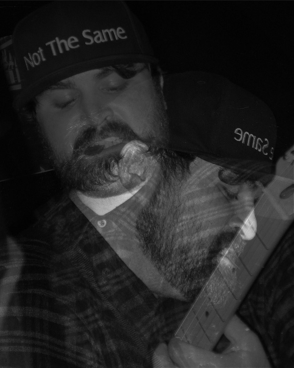 37messages's tweet photo. Pris bros &amp; Not the Same *LIVE* @ Naked Lounge https://t.co/sAqJKkcXfw