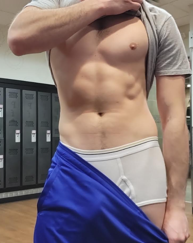 mjwbruh's tweet photo. Speaking of gains, I've been working some more titty in 💪 I've been wearing more #Hanes and #Fruitoftheloom lately, but I'm still a proud #Staffords boy at heart  #hashtag https://t.co/zlS8uFRnrf