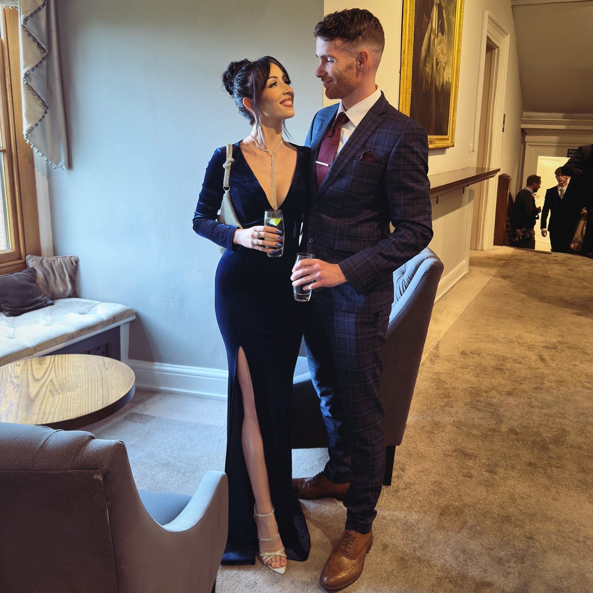 jadeleonard_x's tweet photo. We love a wedding 💍 https://t.co/tBNctpAwkW