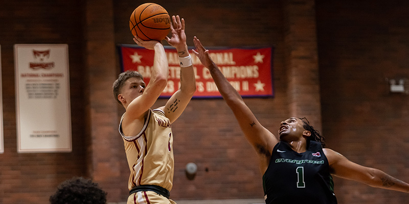 MBB: Bearcats Roll Past Westminster, 109-74, as Weisweaver Earns 20 Points

wubearcats.com/sports/mbkb/20…