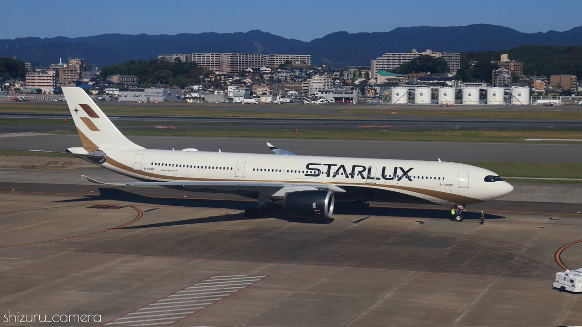 STARWALKER at FUKUOKA

#福岡 #福岡空港  #写真 #カメラ #飛行機 #キリトリセカイ #写真好きな人と繫がりたい #A330 #スターラックス航空 #星宇航空 #starluxairlines