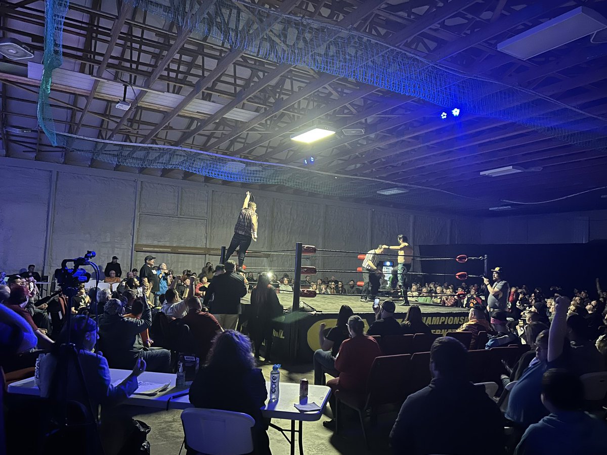 NikitaKoloff1's tweet photo. Wrestling action last night at #CornerstoneChurch in #AdrianMi …over 400 packed the place. The BEST part? 40-50 (or more) responded to the invitation to receive Jesus and/or set their hearts right. An honor to have a small role. Eternity & the Kingdom expanded last night. #TGBTG https://t.co/UIeu4eXcSb