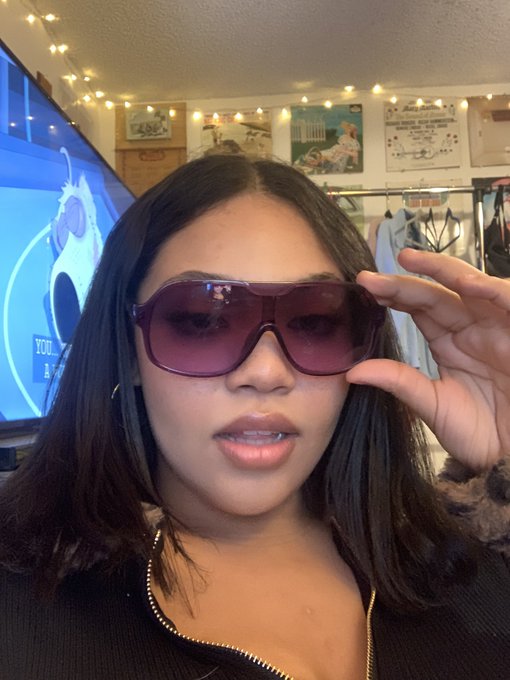 brian dying in the background but i still serve cunt https://t.co/ebbZbqZWJS<a href="/tag/cozy"class="tags"><span>#cozy</span></a><a href="/tag/chubby"class="tags"><span>#chubby</span></a><a href="/tag/nsfw"class="tags"><span>#nsfw</span></a><a href="/tag/nsfwtwt"class="tags"><span>#nsfwtwt</span></a>