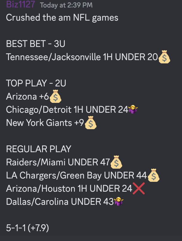 BizSportsVip's tweet photo. Just another NFL Sunday💵💵

Go ahead and follow

the "screamers"
"look at my Twitter video"
"I've got a cute slogan" people
"I've got a 10U banger" clowns
"100 likes and I'll give you a play" jerk offs

My channel and chat room is second to none

Its just $200  less than $20/mo https://t.co/q3ml2qukIj