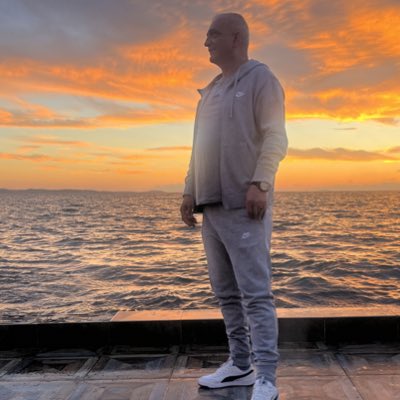 Memetbinic's tweet photo. #YeniProfilResmi https://t.co/4x3stwc6kM