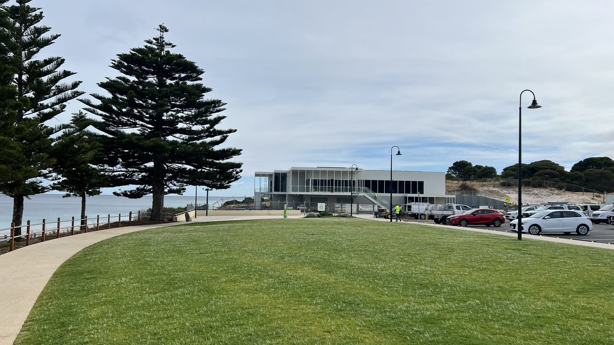 PhilPggreen1's tweet image. Beautiful part of #SouthAustralia #Ladybay #Normanville #Carrickalinga The new #Surflifesaving club