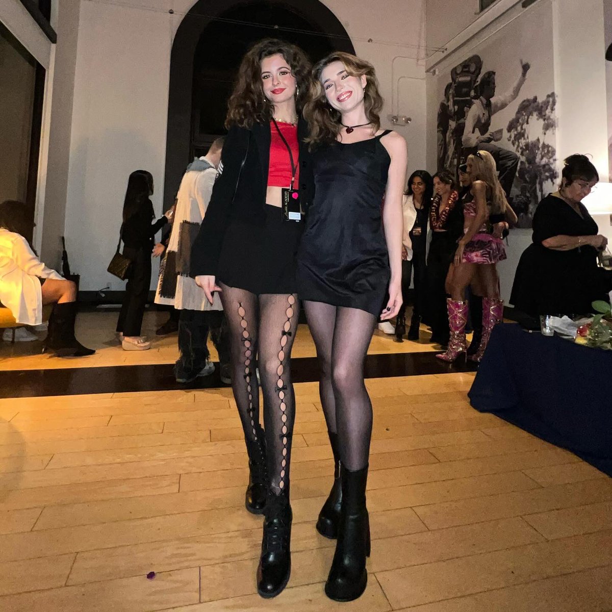 brooklynhob's tweet photo. Adela &amp; Iliya ♥️ https://t.co/feJ3vNWNvx