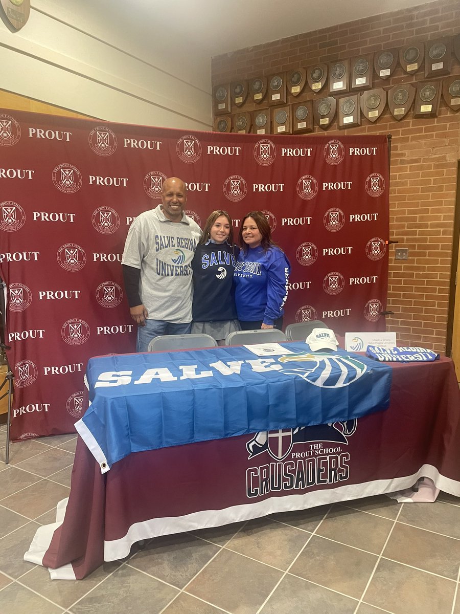Meadow D’Iorio (@meadowdiorio) on Twitter photo Official. So excited to be a seahawk💙💚 <a href="/RITG_Wilson/">RI Thunder Gold 18U Wilson</a> <a href="/salve_softball/">Salve Regina Softball</a> Official. So excited to be a seahawk💙💚 <a href="/RITG_Wilson/">RI Thunder Gold 18U Wilson</a> <a href="/salve_softball/">Salve Regina Softball</a>