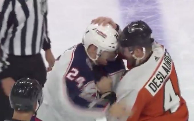 <a href="/spittinchiclets/">Spittin' Chiclets</a> love to see it