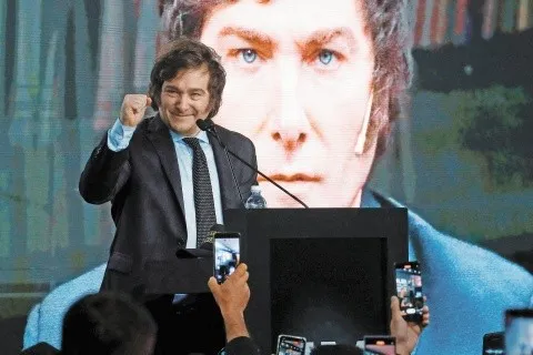 Roberto Basualdo tweet media