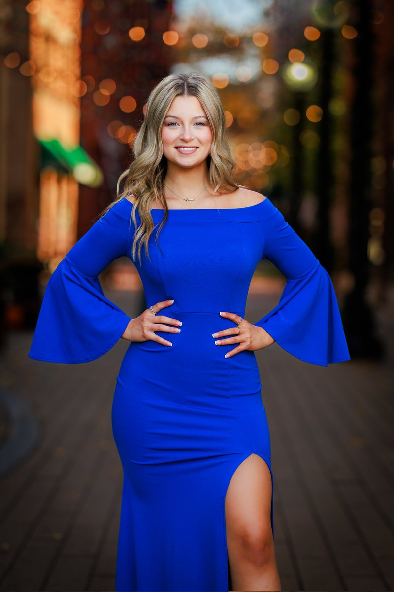 theexiffiles's tweet photo. Lost in the blue dress sauce with this shoot in downtown Charleston.
Canon R6 MII
Canon 28-70mm f2 and 85mm 1.2
#ShotOnCanon #FallShoots #PortraitPhotography https://t.co/RiWZfEgRFa