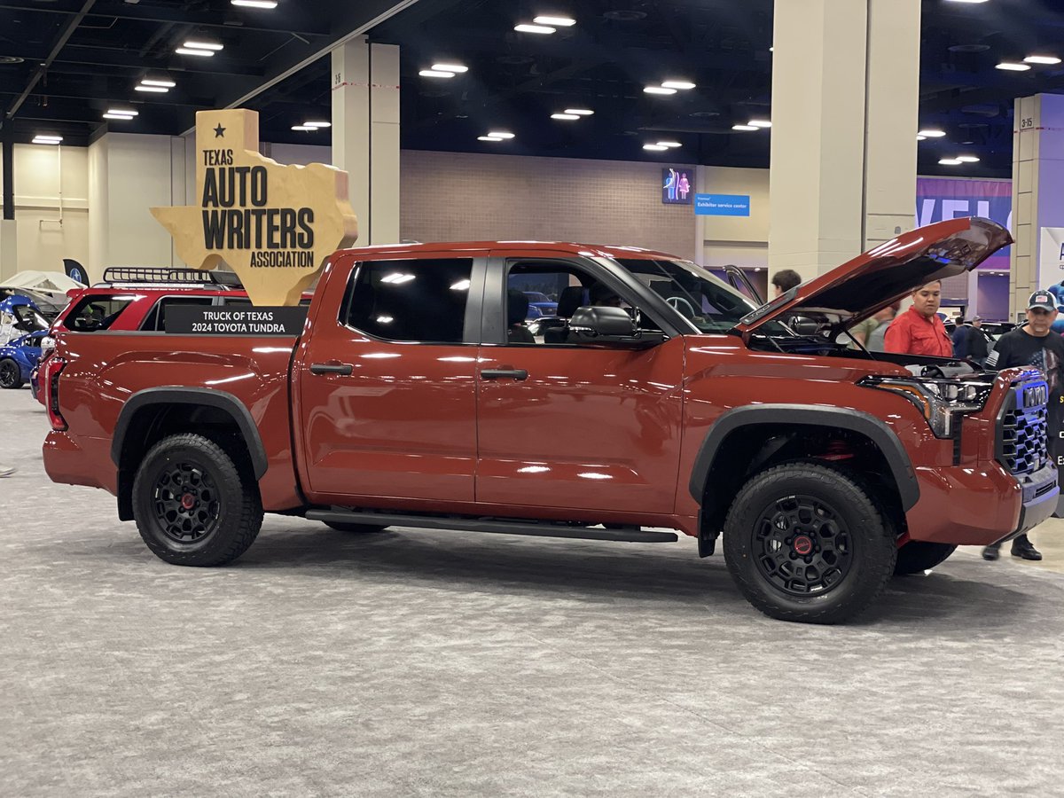 SAAutoShow's tweet photo. Two hours left of the 2023 San Antonio Auto &amp; Truck Show! You still have time to get down to the Convention Center and see this ‘24 @Toyota Tundra, recently named the Truck of Texas by TAWA! 

Soak up all this eye candy for the last two hours we’re here until next year! https://t.co/lc7hFsxeTn