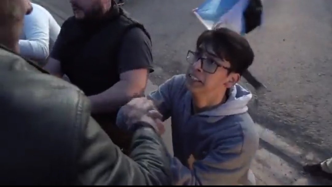 Este pibe ahora mismo es el tipo más BASADO del país