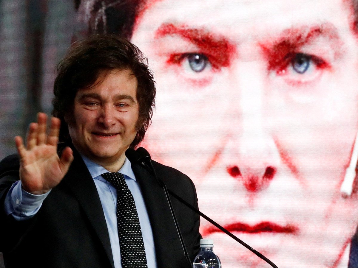 RealSpikeCohen's tweet photo. BREAKING: @JMilei, an anarchocapitalist libertarian, has been elected President of Argentina.

Viva la Libertad Carajo! https://t.co/Oh2B9dcDWi