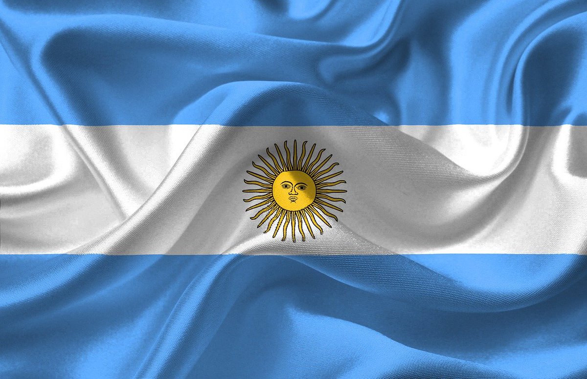 Iván Duque 🇨🇴 (@ivanduque) on Twitter photo Quiero extender mi felicitación a <a href="/JMilei/">Javier Milei</a> quien se convierte hoy en el nuevo presidente de la Argentina. Hoy triunfó la Democracia y se venció el populismo, la demagogia y al Grupo de Puebla. Quiero extender mi felicitación a <a href="/JMilei/">Javier Milei</a> quien se convierte hoy en el nuevo presidente de la Argentina. Hoy triunfó la Democracia y se venció el populismo, la demagogia y al Grupo de Puebla.