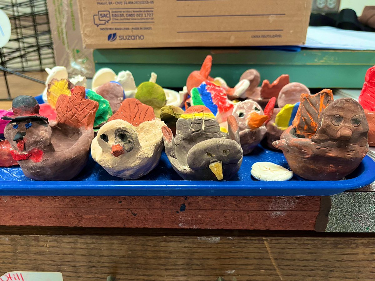 #3rdgrade and #4thgrade Pinch pot turkey bowls take homes before the big break <a href="/ErikaEchegaray/">Erika Echegaray</a> <a href="/FinchFalcons/">Finch Elementary</a> <a href="/MISD_Fine_Arts/">MISD Fine Arts</a>