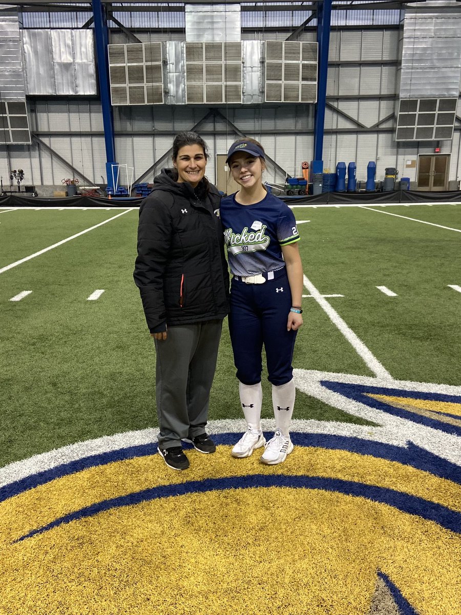 LanaeKimbley's tweet photo. HUGE thank you to the SDSU coaches and players for an amazing camp this weekend! I had an incredible experience, and can’t wait to transfer what I learned today onto the field! @KristinaMcSwee6 @JoshBertke https://t.co/uD2LdkZY4x