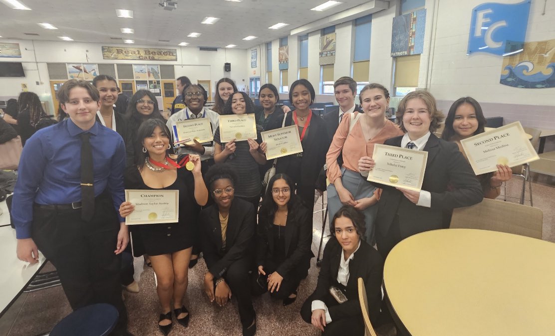 FirstColonialHS's tweet photo. On Saturday, the FC Debate team amazing today at their home tournament.  7 students walked away with medals!
#WeRFC #PatriotPride https://t.co/7h3ksCjKYK