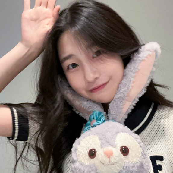 IdotaYuiBrasil's tweet photo. |ℹ️| TUTORIAL DE COMO VOTAR NA YUI VIA FANCAST

 - O app fancast é uma das formas de votar no Universe Ticket, ele equivale a 70% dos votos na hora de fazer as contas, enquanto o site vale por 30%.

[+]

#UniverseTicket #IdotaYui #이도타유이 https://t.co/gsE3oQJj60