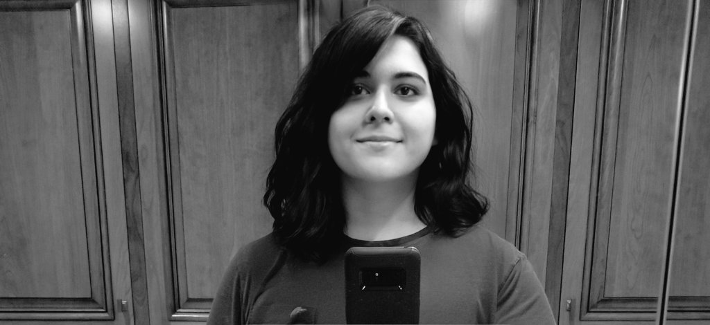 HeronOfAlexand1's tweet image. Post a selfie from your gallery but turn it black and white