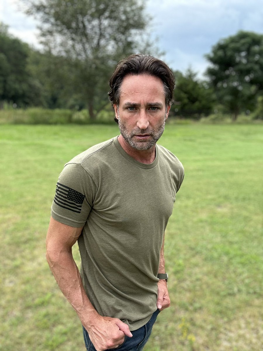 billy_joseph_jr's tweet photo. Making the transition from clean cut Gary to rugged Gage for On The Run from IGS Films in production. Stay tuned! https://t.co/9QGB6a3xBI
Actor/Model for Hire-DM to Book
#maleactor #malemodel #indiefilm #indiefilms #postapocalyptic #postapocalypticfilm #zombiefilm #actorslife https://t.co/MAQFDJBGRh