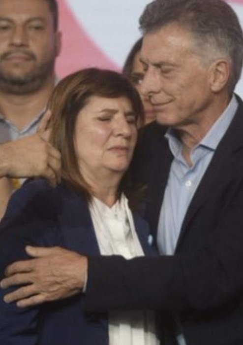 ElCara333_'s tweet photo. Hoy te convertiste en héroe Patricia Bullrich y está confirmado quienes son los políticos más creibles de la Argentina 
@mauriciomacri @PatoBullrich https://t.co/xnVBvcIqbh