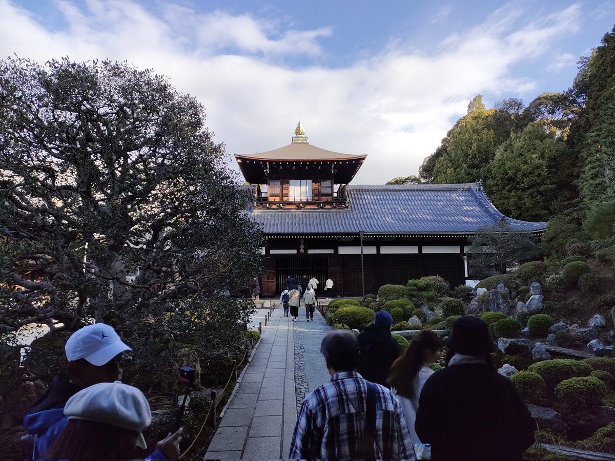 Aines1216's tweet photo. 弾丸京都神社仏閣めぐり
東福寺　到着御すぐ虹見れた https://t.co/OXguCJEs5D