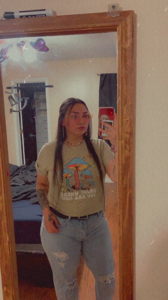 Just doing hippie things ✌🏽
