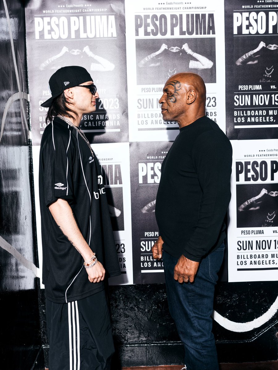 MikeTyson's tweet photo. “PESO PLUMA. MIKE TYSON.

BILLBOARD MUSIC AWARDS

#BBMAs - TONIGHT (NOV 19) AT 5PM PST - VIA @billboard, @BBMAs and https://t.co/Zvz2RXbujD “
#ad https://t.co/GXSZTsDrGl