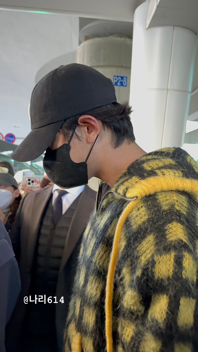na_ye614's tweet photo. #ChanYeol Safety Arrived!!!!
ICN AIRPORT
찬열아 잘 쉬 🫶
#찬열 #CherryBoss #Loey #231120 https://t.co/8MUZPnbtdQ