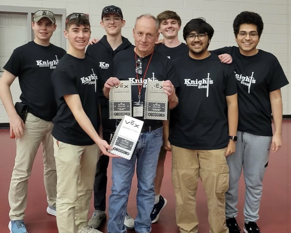 Knights_8568's tweet photo. Team 8568A secured the TRIPLE CROWN! This weekend, they won the Excellence Award and became the Tournament and Skills Champions. They made history as the first North Andover team to receive 3 qualifying awards at 1 competition! @NASupt @chetjackson22 @NA_Athletics https://t.co/dl3lPapP6t