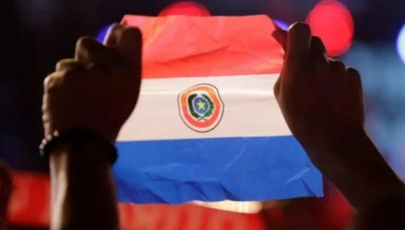 mpereztalia's tweet photo. Volvimos a ver la importancia del Balotaje.
No olvidemos que Paraguay, a inicios de la transición, aprobó la segunda vuelta en la célebre ley 1/90, pero luego de las municipales de 1991 (algo favorable a la oposición) los colorados olieron que eso no les iba a beneficiar (sigue) https://t.co/cQnUG6MQ0J