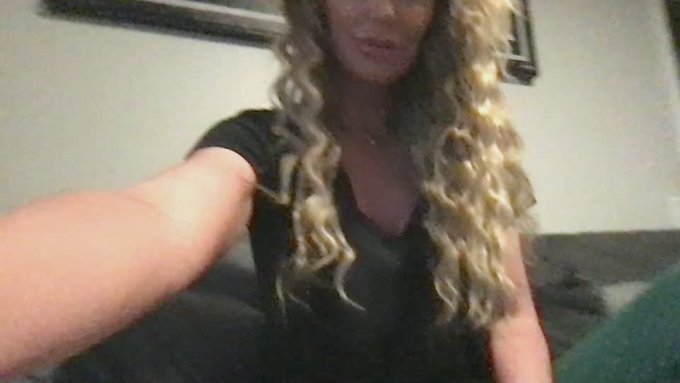 Phoenix Marie is live now! https://t.co/qNIWO3SDgh https://t.co/0YcKUL5rmO<a href="/tag/newprofilepic"class="tags"><span>#newprofilepic</span></a>