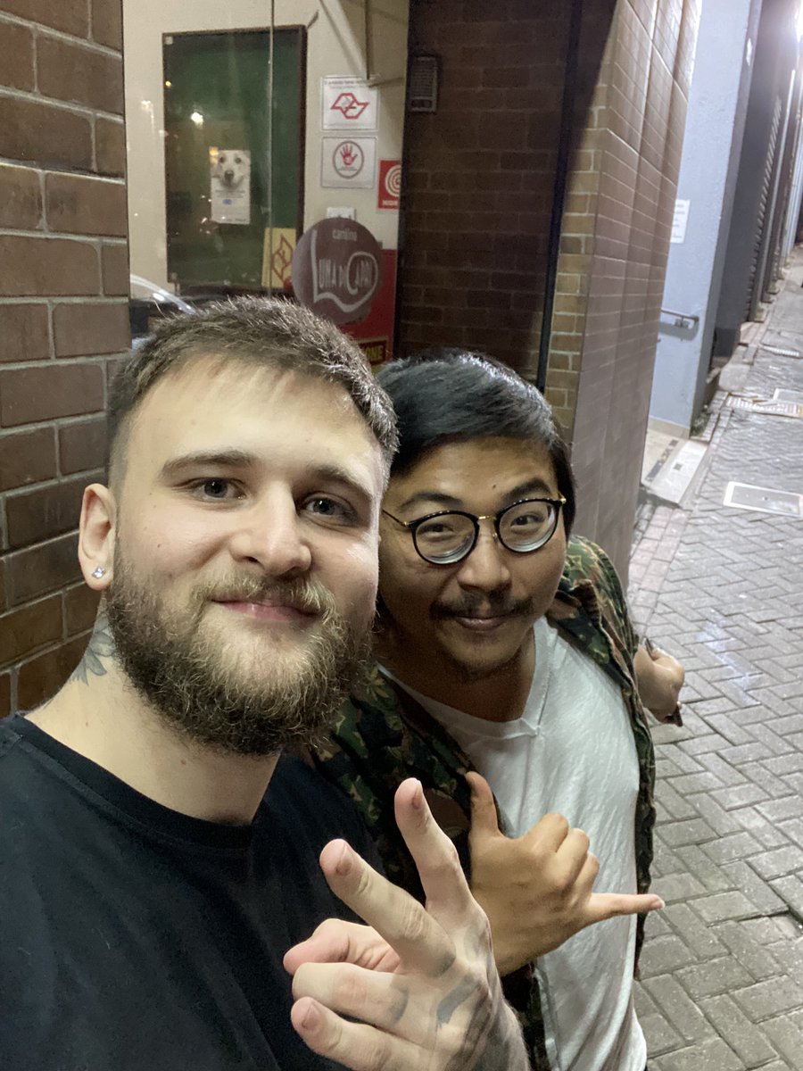 rangerlol1's tweet photo. 2 likes eu dou uma marmita pra esse sem teto ^^ @FLAnalista https://t.co/S0Kid40Mcl