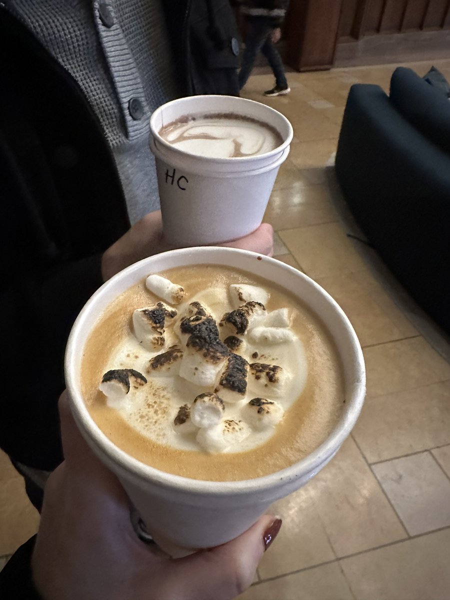 KristinCrowley1's tweet photo. I’ve lived in Kansas City for 6 months and while many people’s first thoughts of the city may be “the Chiefs” or “BBQ” I gotta say what stands out to me is the coffee! There are independent shops EVERYWHERE! Below: S’mores latte and a Mexican latte flight 🤤 #kccoffee https://t.co/zNSGiscdnO